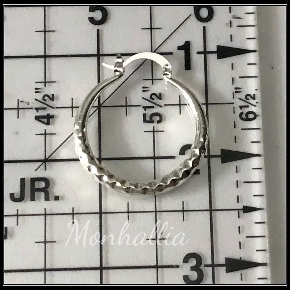 NEW SILVER TEXTURED ROUND BEVELED HOOP EARRINGS